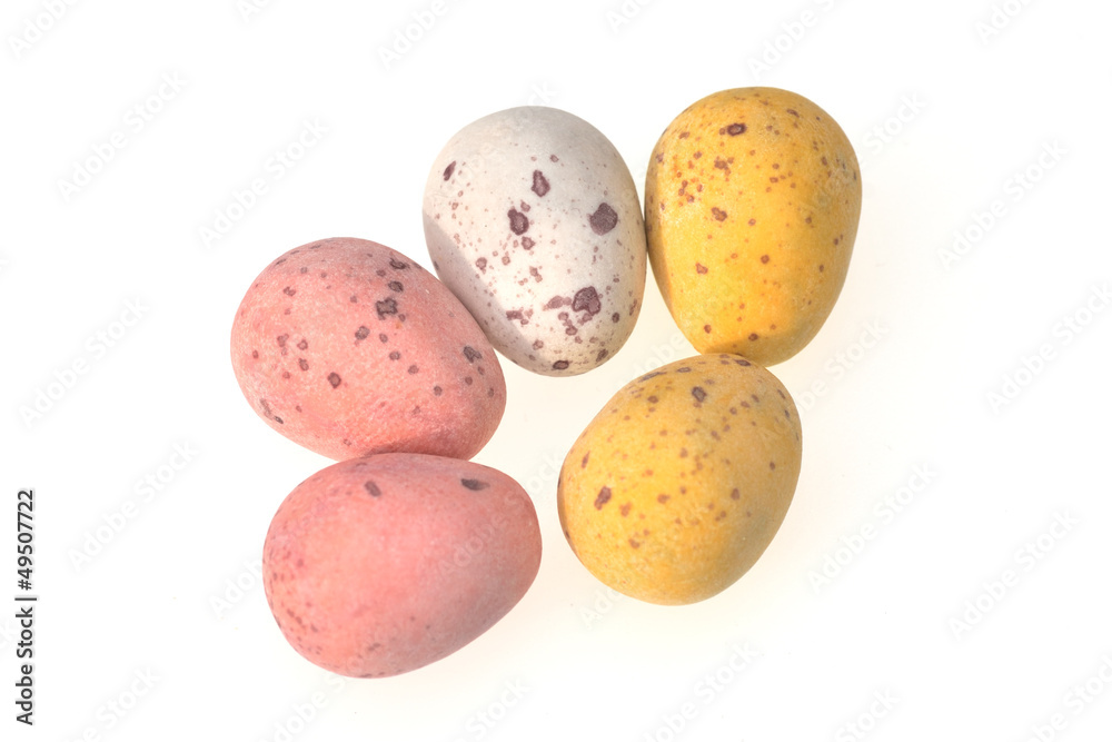 Group of mottled colored eggs