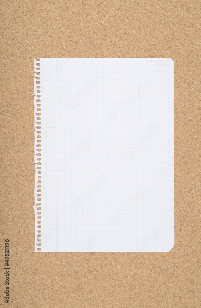 Hoja de cuaderno arrancada, dibujo cuadrado Stock Photo | Adobe Stock