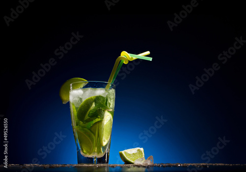 Fototapeta fresh drink with citrus fruit