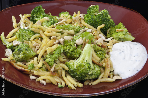 Spätzle mit Broccoli photo