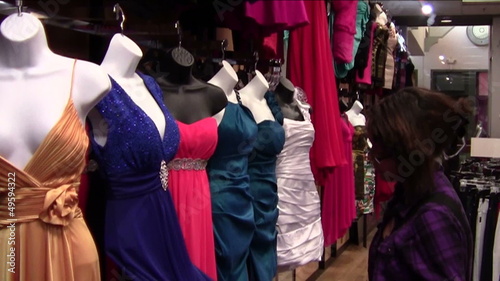 Shopping for Prom Dress
