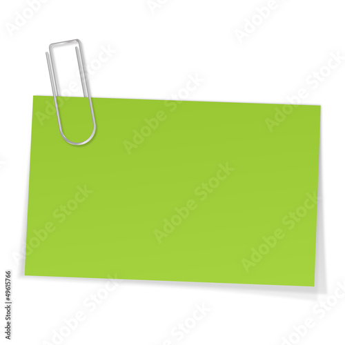Notizzettel mit Büroklammer