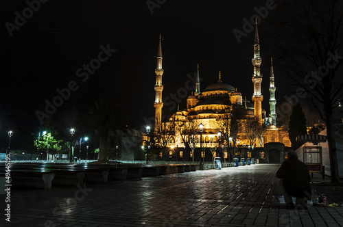 view of the blue mosque in sultanahmed, Istanbul
