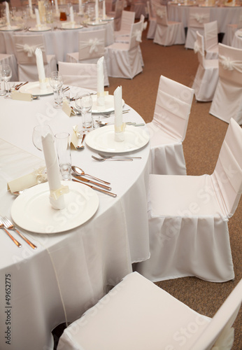 Wedding table © Jakub Krechowicz