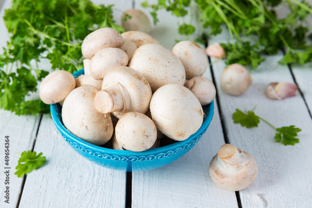 Mushrooms in bowl