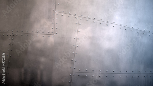Flugzeug Leichtbau Aluminium Bleche genietet photo