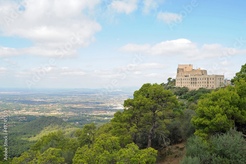 Le nord-ouest et le sanctuaire Sant Salvador de Felanitx    Major