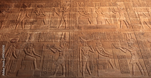 mur de temple égyptien