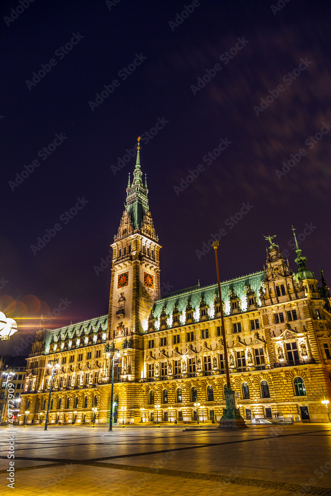 townhall in Hamburg by night