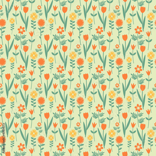 Seamless floral pattern with red and orange flowers © elyomys