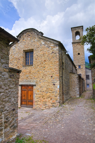 Fototapeta Naklejka Na Ścianę i Meble -  Church of St. Francesco. Bardi. Emilia-Romagna. Italy.
