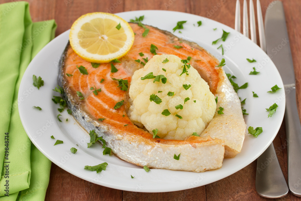 fried salmon with lemon and cauliflower fried salmon with lemon and cauliflower