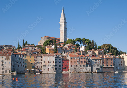 Altstadt im bekannten Touristenort Rovinj in Istrien