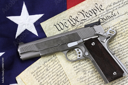 Obraz na plátne Gun and Constitution