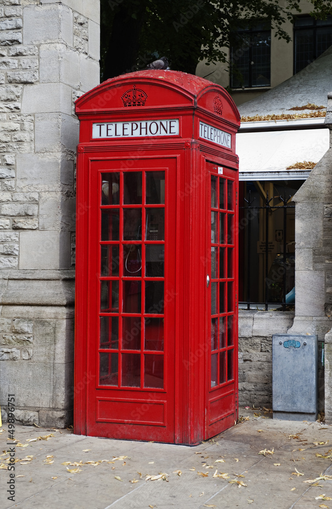Telephone booth on a street, Oxford, Oxfordshire, England Telephone booth on a street, Oxford, Oxfordshire, England