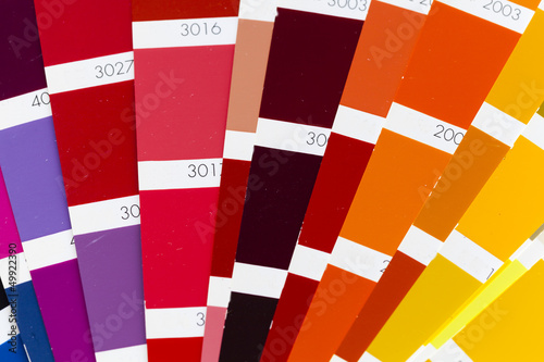 Open RAL/Pantone color card