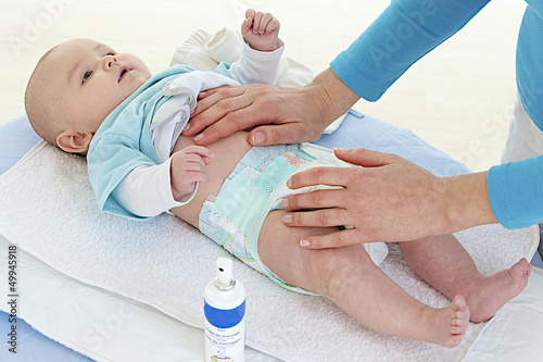 Φωτογραφία Bébé - Hydratation de la peau