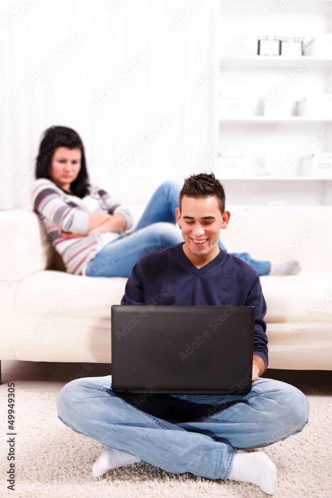 Male computer addiction Male computer addiction