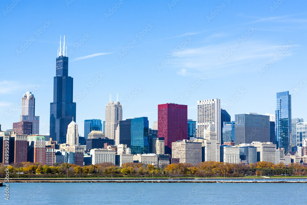 Obraz premium Downtown Chicago With Blue Sky
