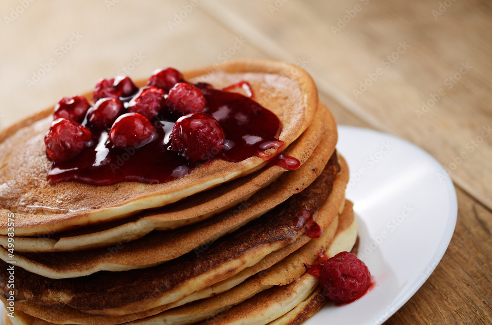 Pancakes with raspberries Pancakes with raspberries