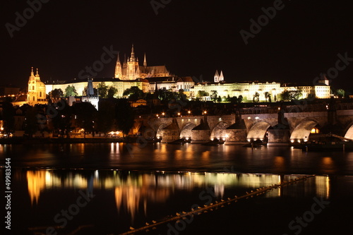 Charles Bridge with Prague Castle © Senohrabek
