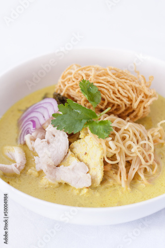 khao soi , curry noodles , thai food