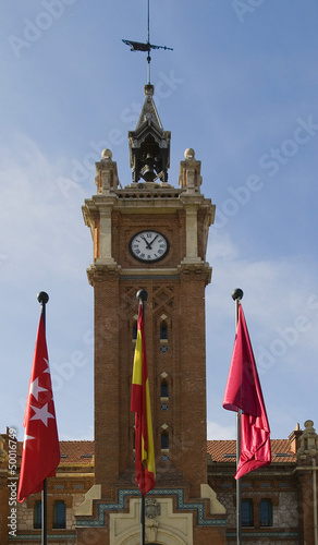 torre del reloj en Arganzuela, Madrid, España photo