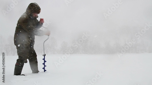 Winter fishing in Russia on the Tom River