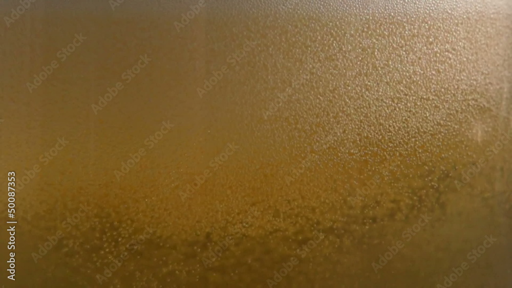 Brasserie Foam. Slow Motion at a rate of 480 fps Brasserie Foam. Slow Motion at a rate of 480 fps