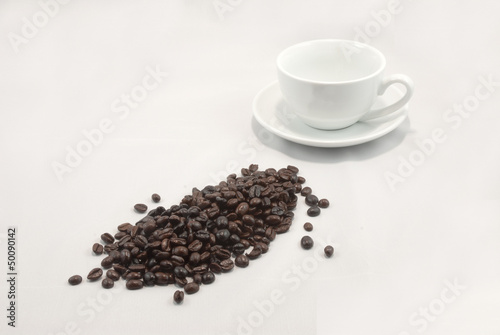 Fototapeta Naklejka Na Ścianę i Meble -  Coffee cup and grain .