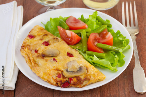 omelet with mushroom and salad