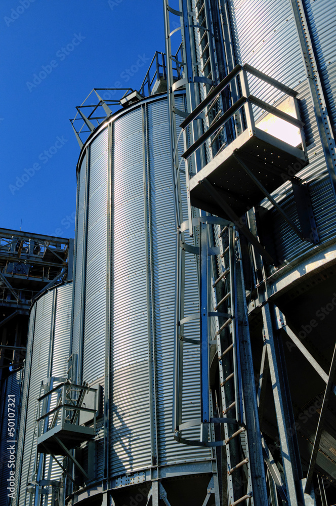 Naklejka premium Grain Elevators