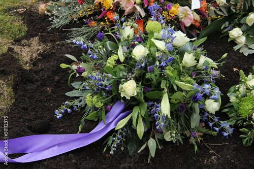 Fototapeta Naklejka Na Ścianę i Meble -  Sympathy Flowers