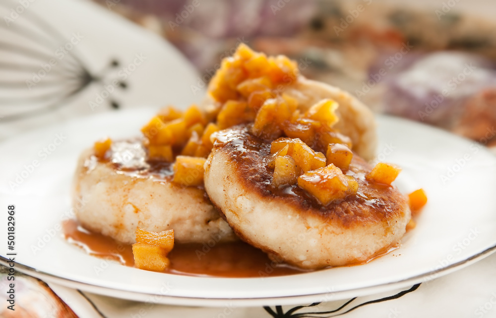 Homemade cheese pancakes with caramelized apples Homemade cheese pancakes with caramelized apples