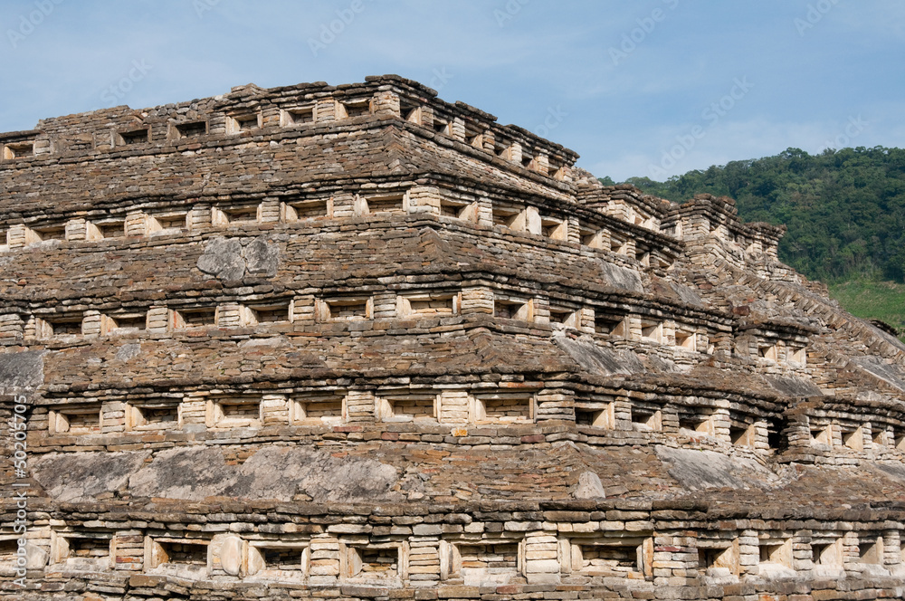 Pirámide de los Nichos, El Tajín (México)