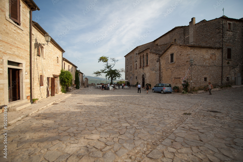 borgo di titignano