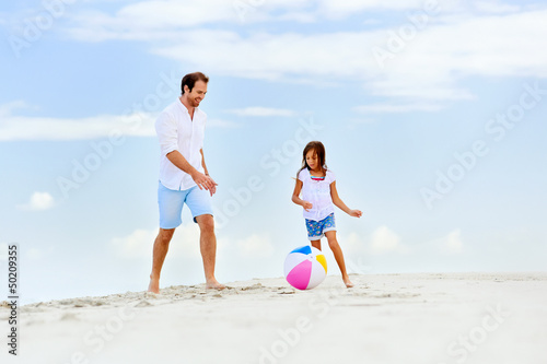 fun father daughter