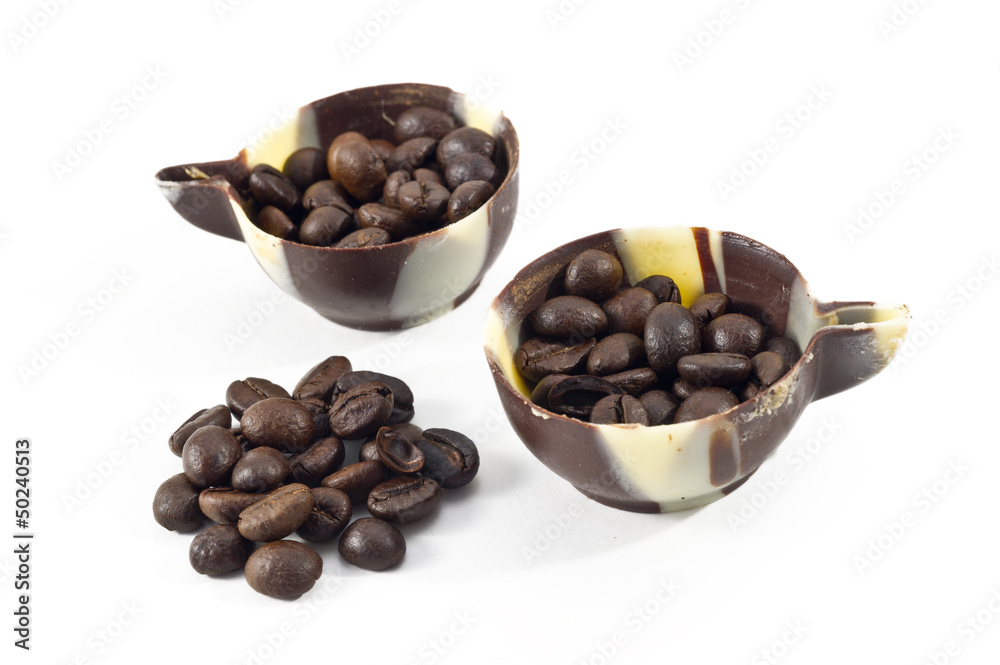Fototapeta premium Coffee beans in a chocolate cups