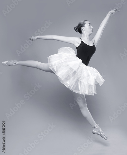 Fototapeta Naklejka Na Ścianę i Meble -  Beautiful Ballet Dancer Portrait
