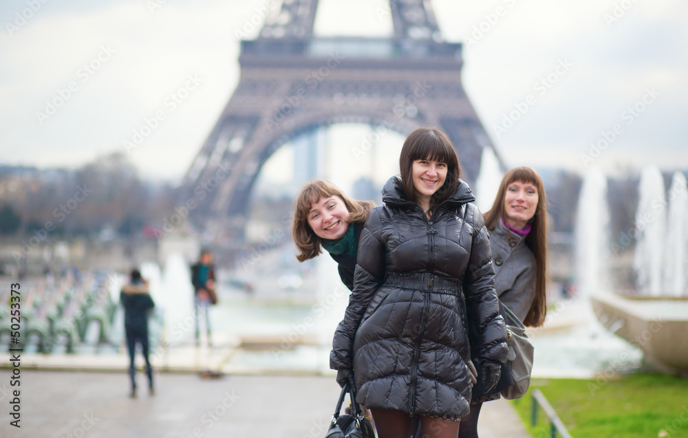 Friends in Paris