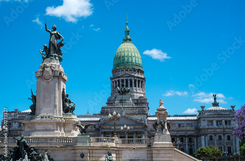 Buenos Aires Congress Monument © tomalu