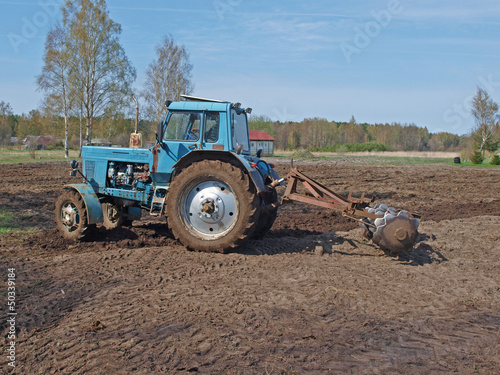 Field harrowing photo