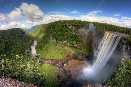 chute de Kaieteur Falls au Guyana am  rique du sud amazonie