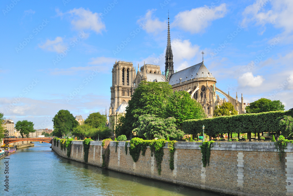 Paris.  Notre Dame