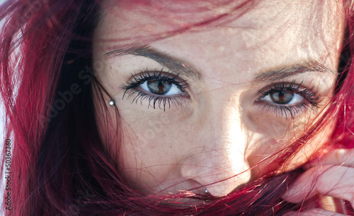 ragazza dai capelli rossi