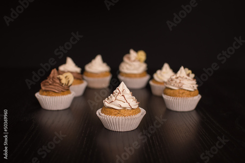 Vegane Cupcakes mit diversen Toppings
