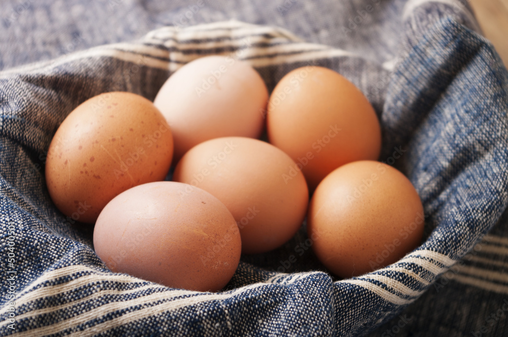 eggs eggs