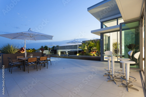 Modern balcony © Image Supply Co