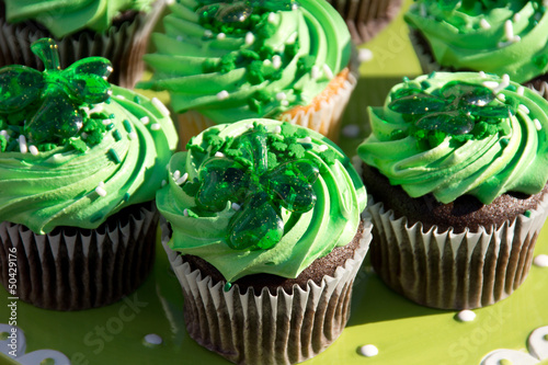 St. Patrick cupcakes