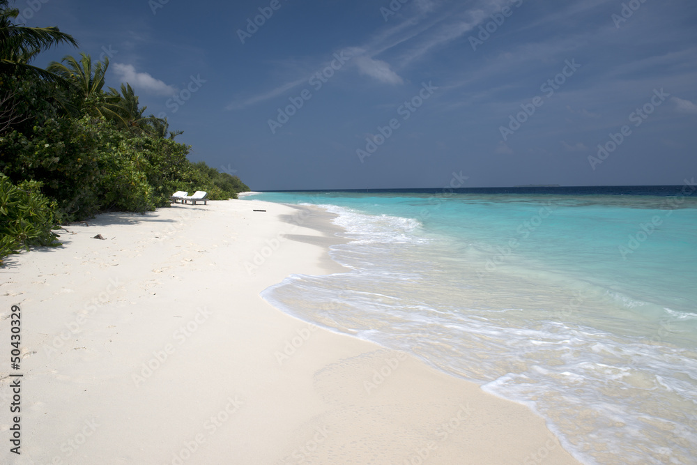 White maldivian beach